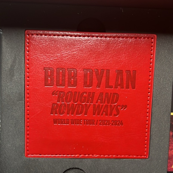 Bob Dylan 2021-2024 Rough And Rowdy Ways~ Complete Tour Box Set - Picture 9 of 12